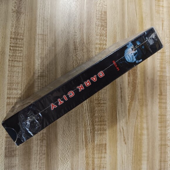 Dark City 1998 VHS Alex Proyas SCIFI Horror Connelly Sutherland Cult Classic VTG - Picture 4 of 8